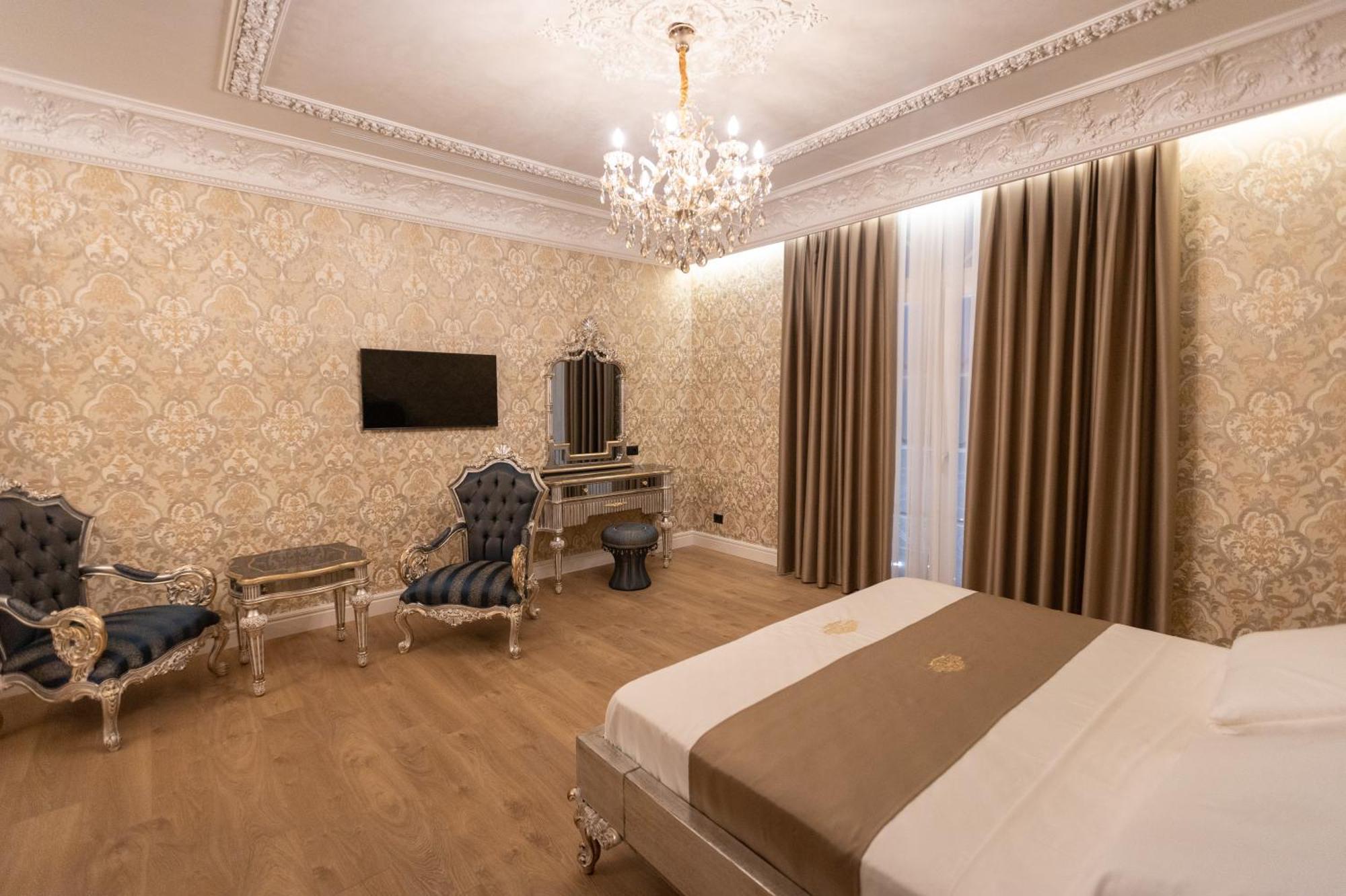 King & Queen Palace 4*
