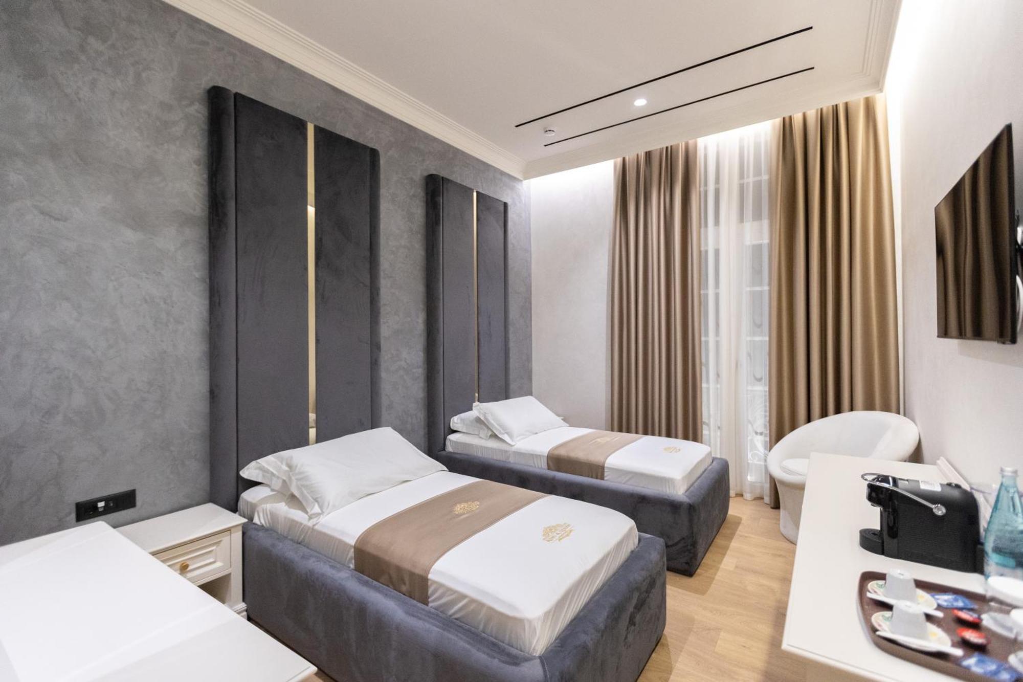 Hotel King & Queen Palace 4*